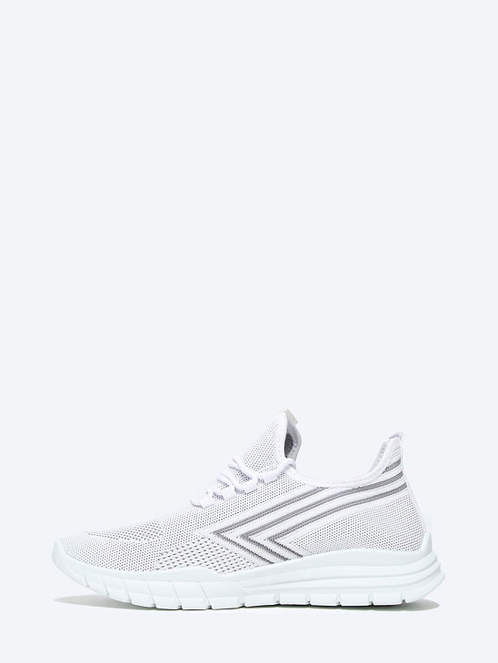 Mesh sneakers