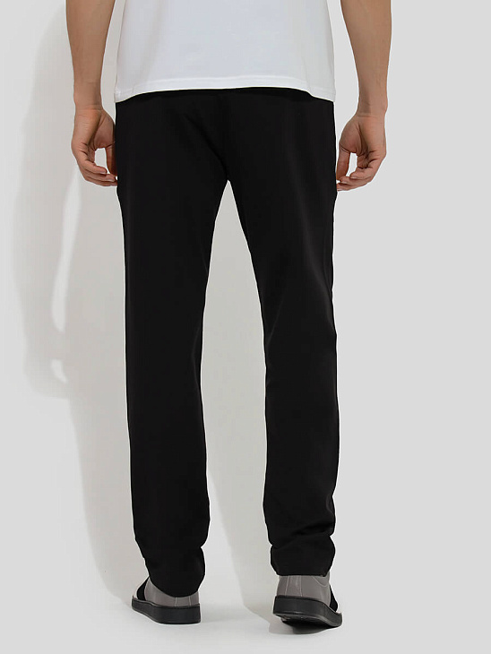 Athletic pants