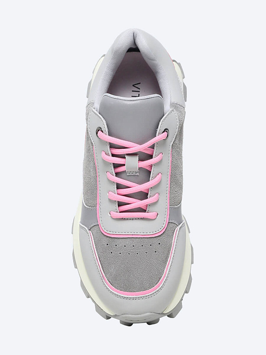 Mesh sneakers