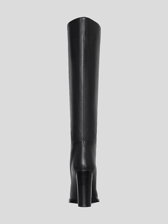 Knee boots