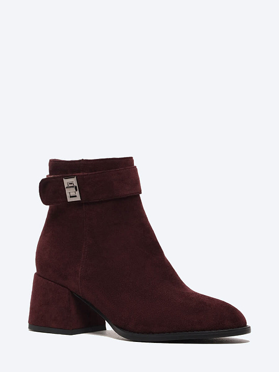 Ankle boots