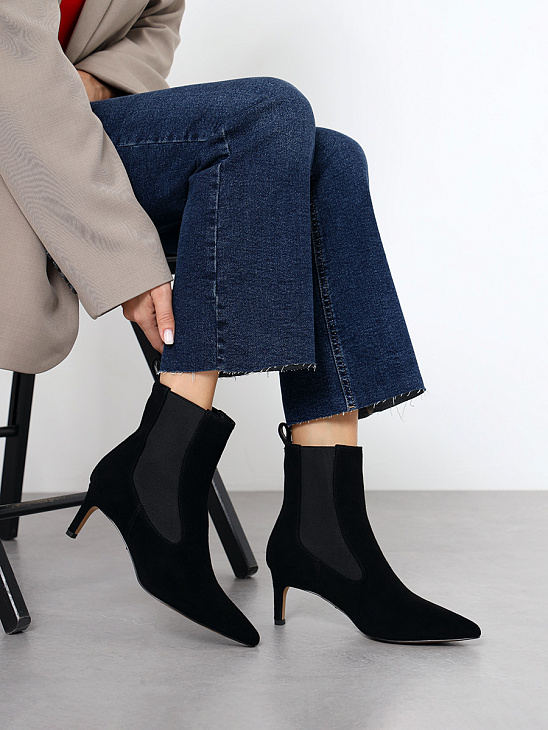 Ankle boots