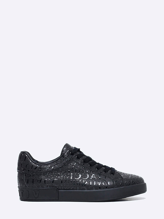 Mesh sneakers