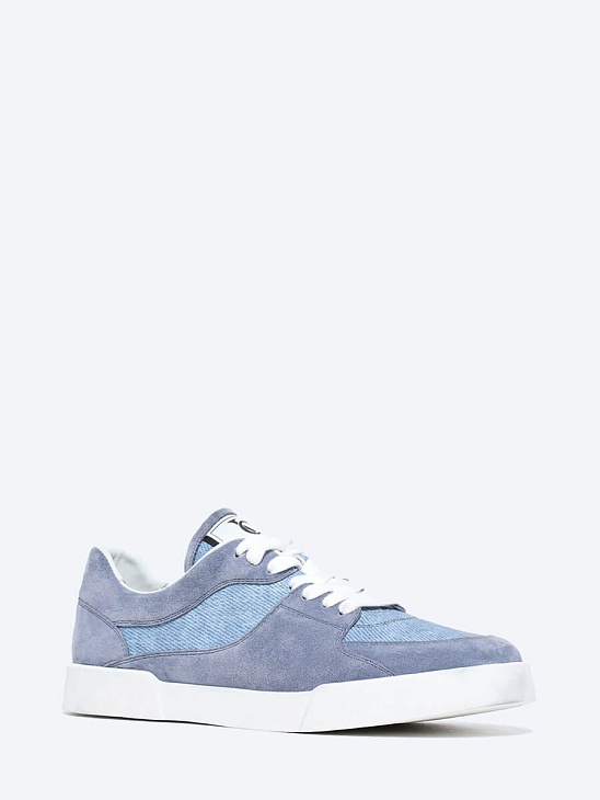 Mesh sneakers