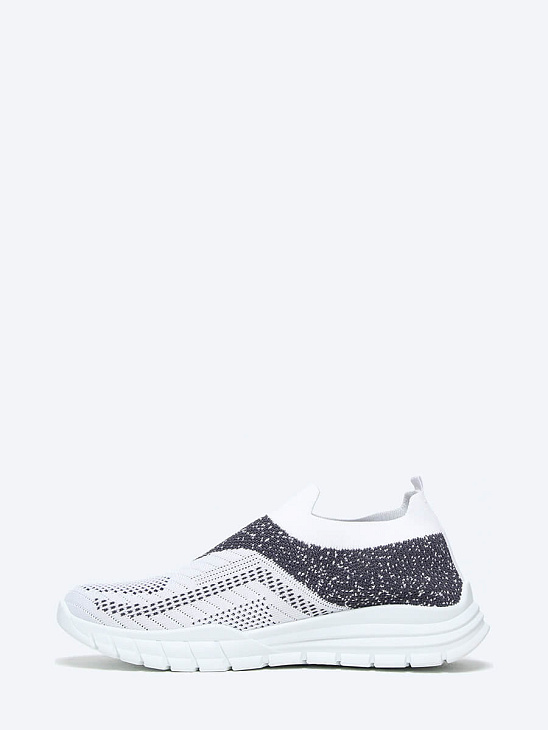 Mesh sneakers