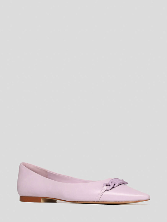 Ballet flats