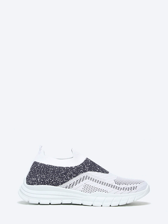 Mesh sneakers