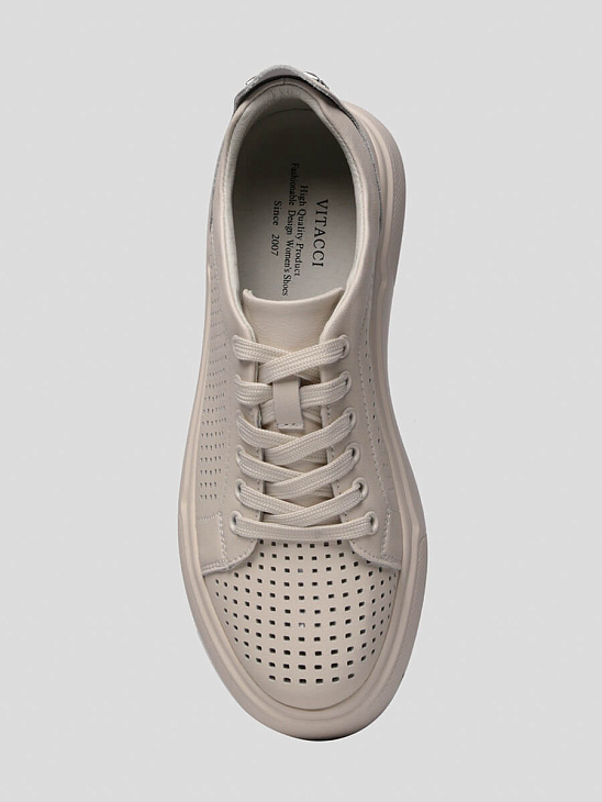 Mesh sneakers