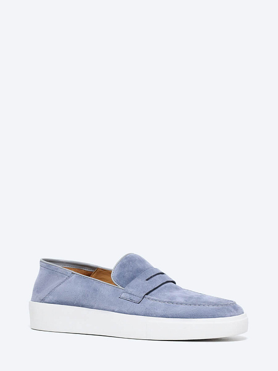 Slip ons