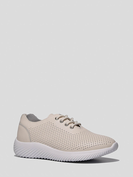 Mesh sneakers