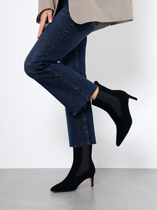 Ankle boots