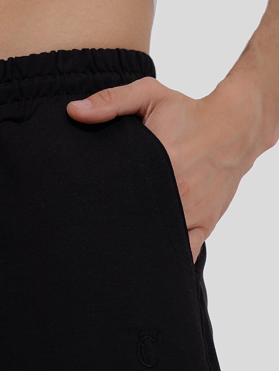 Athletic pants