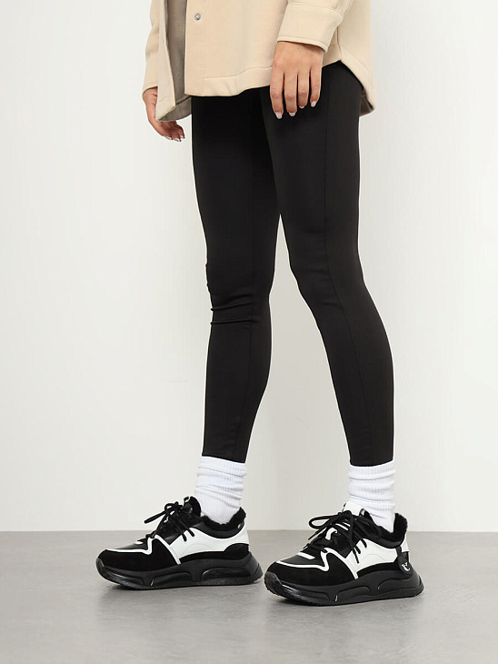 Mesh sneakers