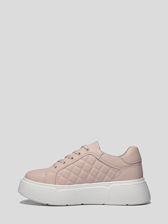 Mesh sneakers