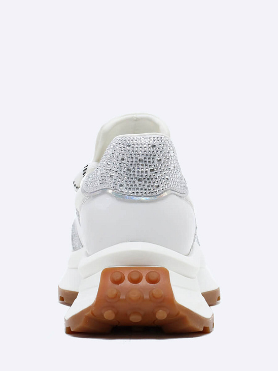 Mesh sneakers