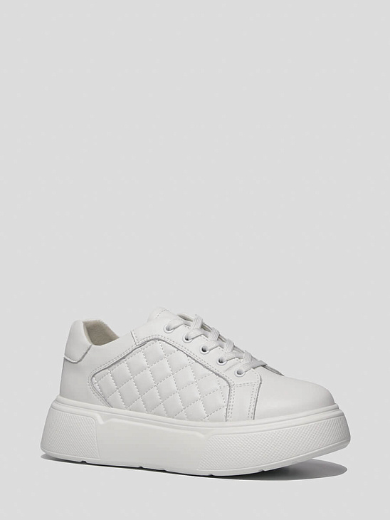 Mesh sneakers